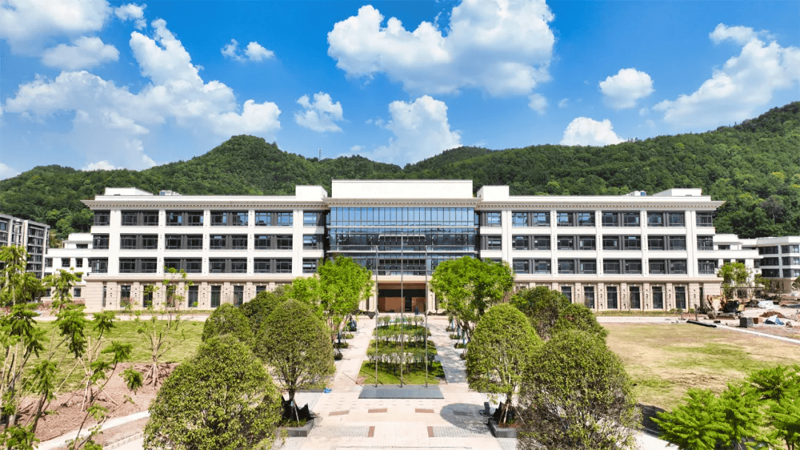重庆养老院：为银发时代撑起一片蓝天